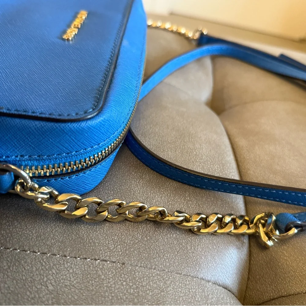 Michael Kors Vibrant Blue Crossbody Bag - Picture 8 of 10